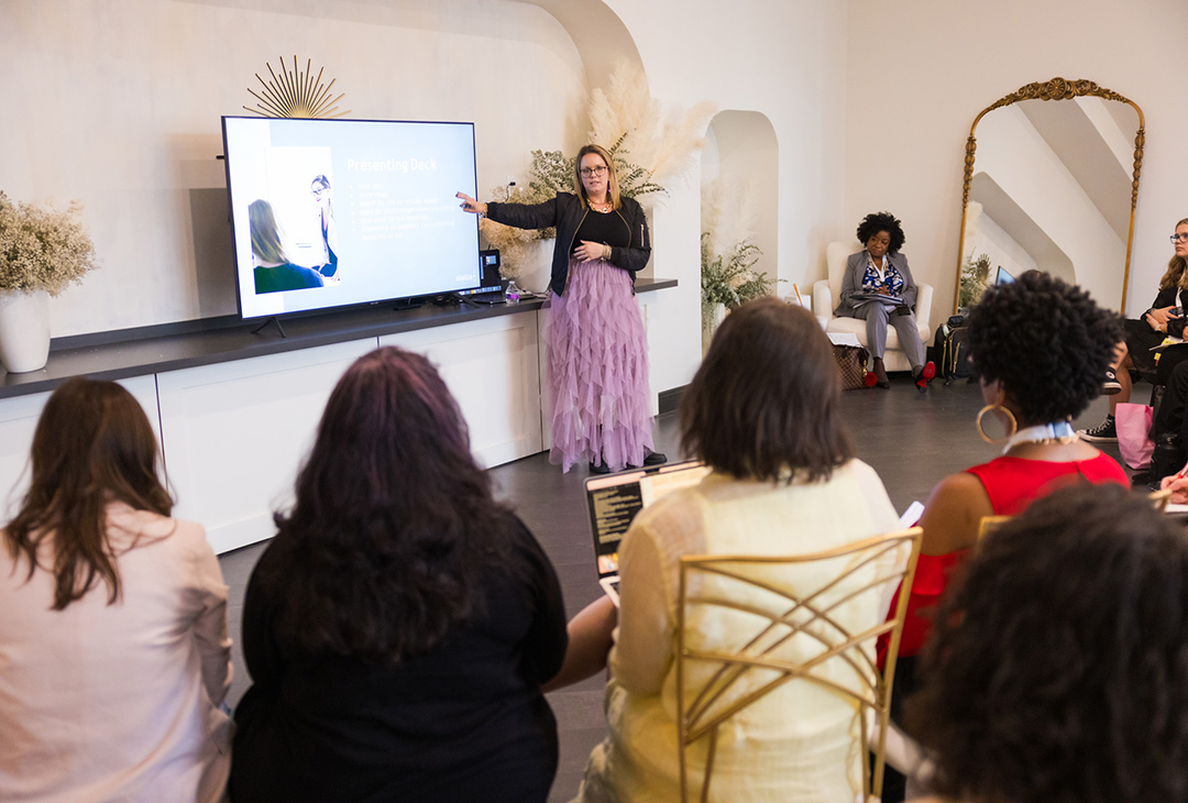 Flossie Hall Elevate Speaker